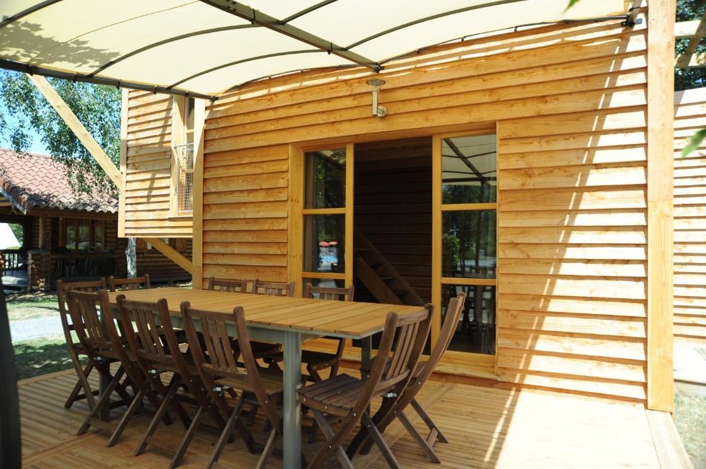 Camping Les Portes Du Beaujolais Anse Camera foto